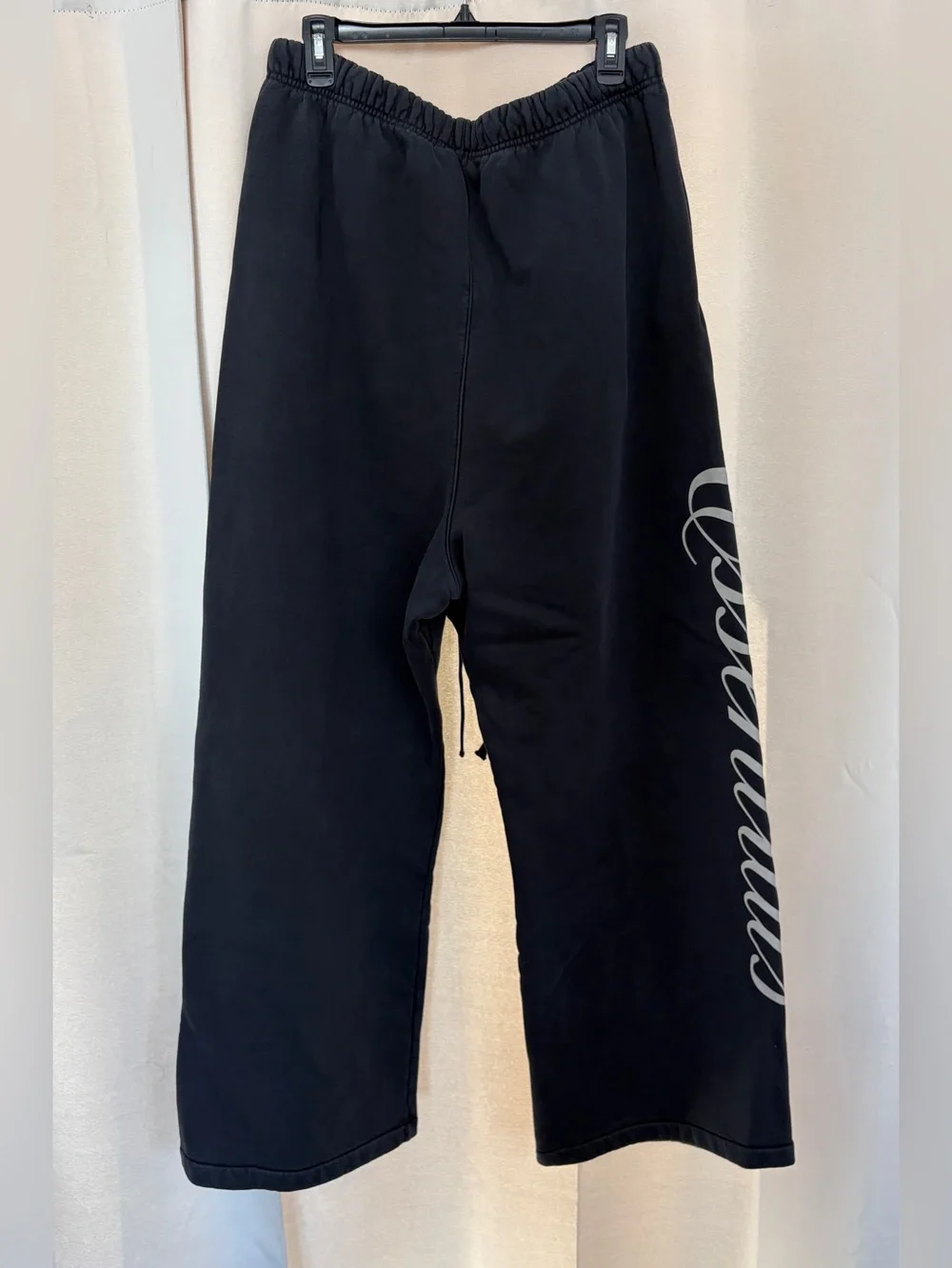 Fear of God Essentials Men’s Black Fleece Sweatpants Vertical Logo Size L